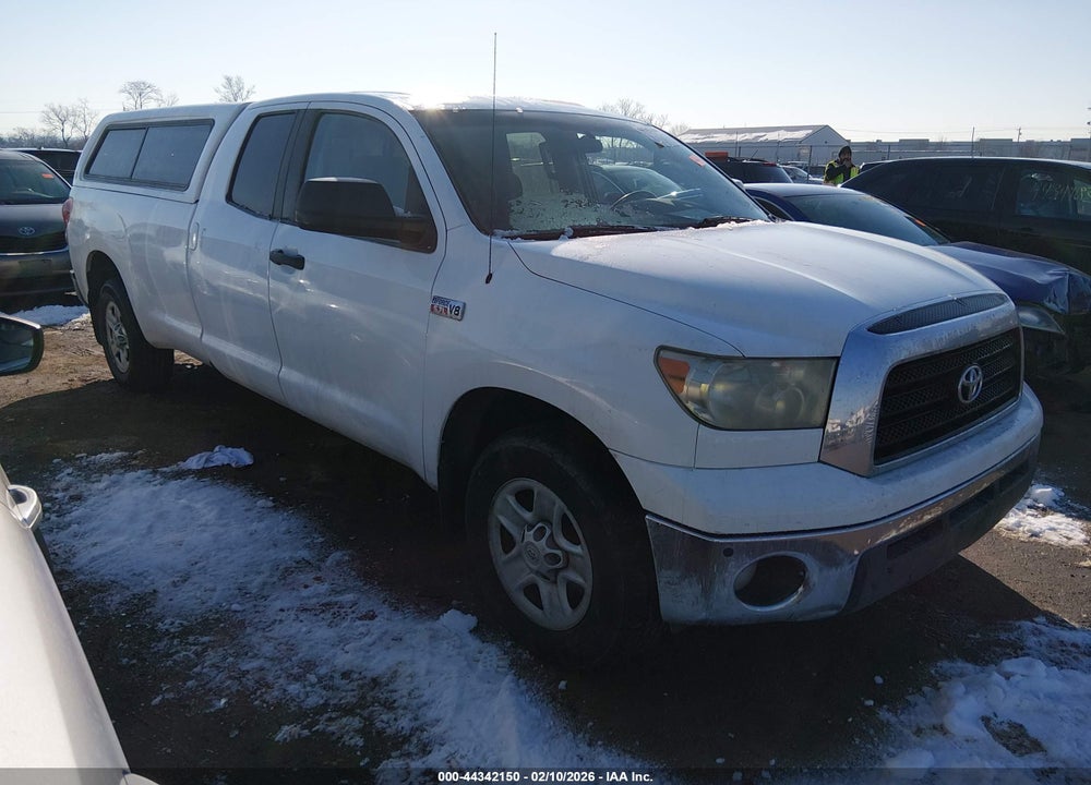 2008 TOYOTA TUNDRA SR5 5.7L V8 VIN: 5TFSV54188X004911