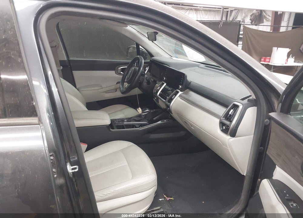 2022 KIA SORENTO EX VIN: 5XYRH4LFXNG076074