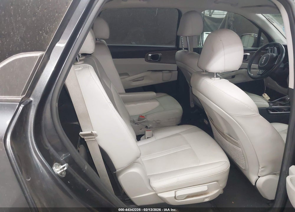 2022 KIA SORENTO EX VIN: 5XYRH4LFXNG076074