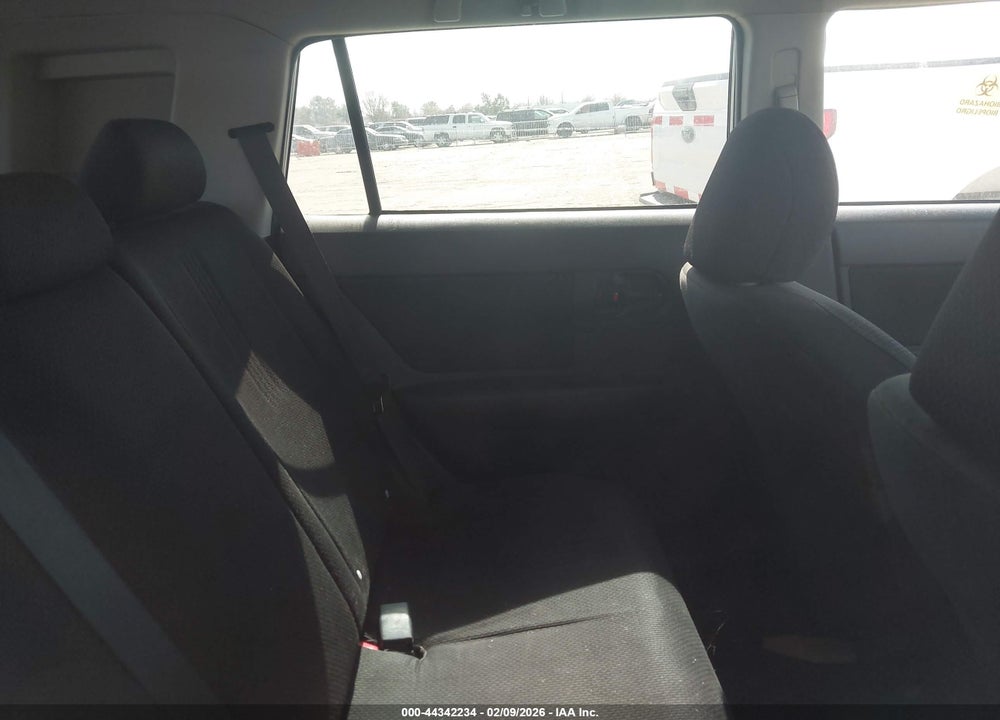 2009 SCION XB VIN: JTLKE50E791081724