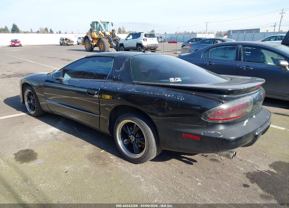 1995 PONTIAC FIREBIRD FORMULA/TRANS AM VIN: 2G2FV22P3S2208817