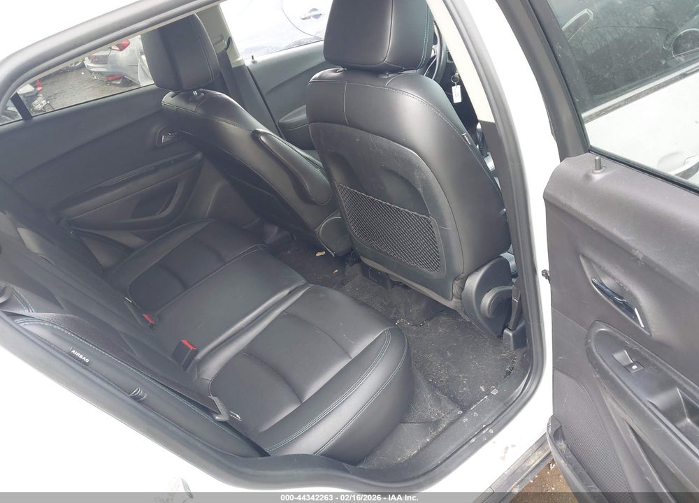2016 CHEVROLET TRAX LTZ VIN: 3GNCJRSB5GL277809