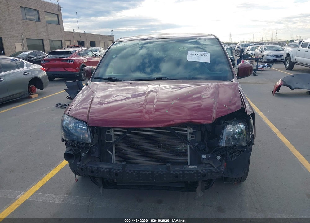 2018 DODGE GRAND CARAVAN GT VIN: 2C4RDGEG0JR219476