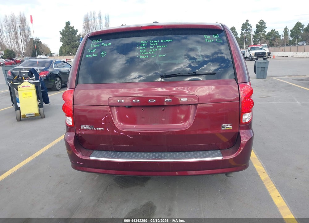 2018 DODGE GRAND CARAVAN GT VIN: 2C4RDGEG0JR219476