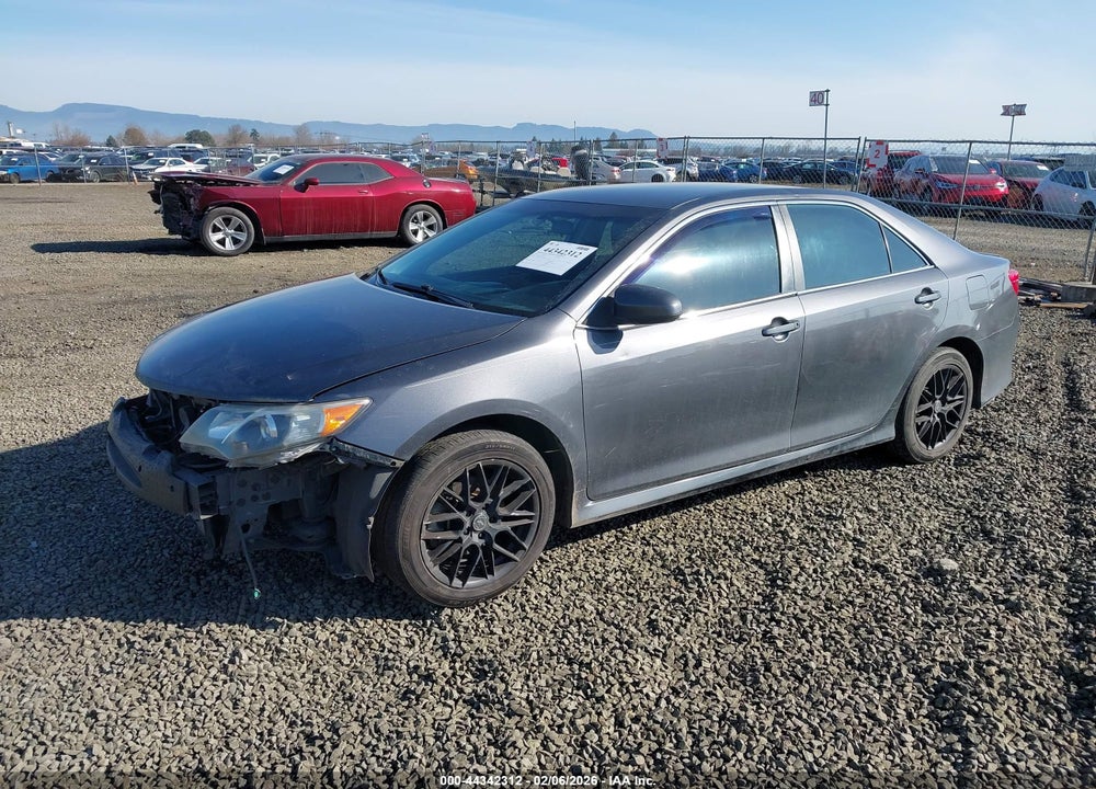 2014 TOYOTA CAMRY SE VIN: 4T1BF1FK9EU768125