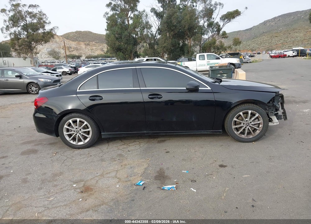 2021 MERCEDES-BENZ A 220 VIN: W1K3G4EB6MJ265599