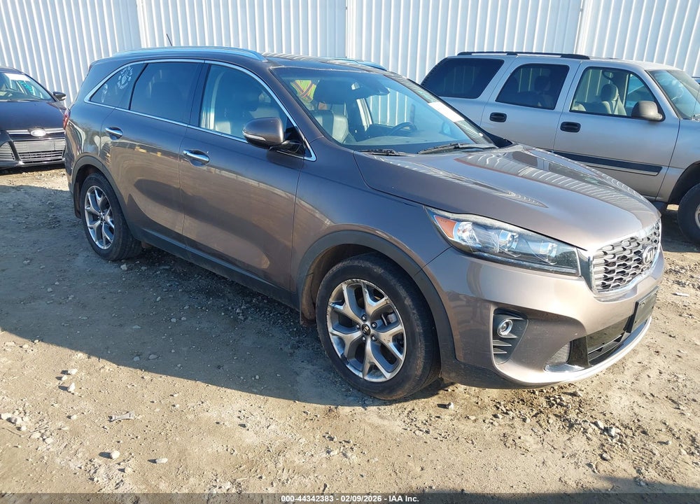 2019 KIA SORENTO 3.3L EX SPORT VIN: 5XYPH4A53KG606575