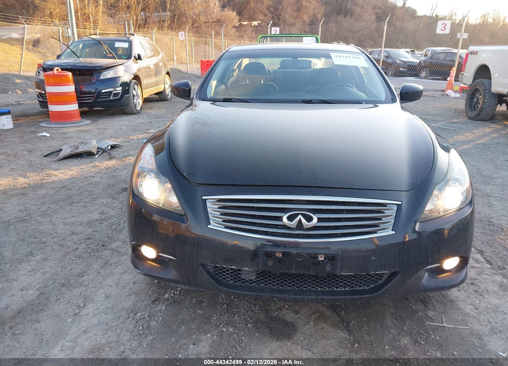 2015 INFINITI Q60 VIN: JN1CV6EL8FM890966