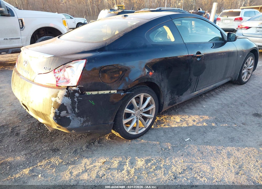 2015 INFINITI Q60 VIN: JN1CV6EL8FM890966