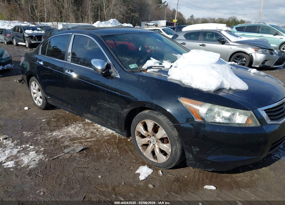 2010 HONDA ACCORD 2.4 LX VIN: 1HGCP2F30AA045121