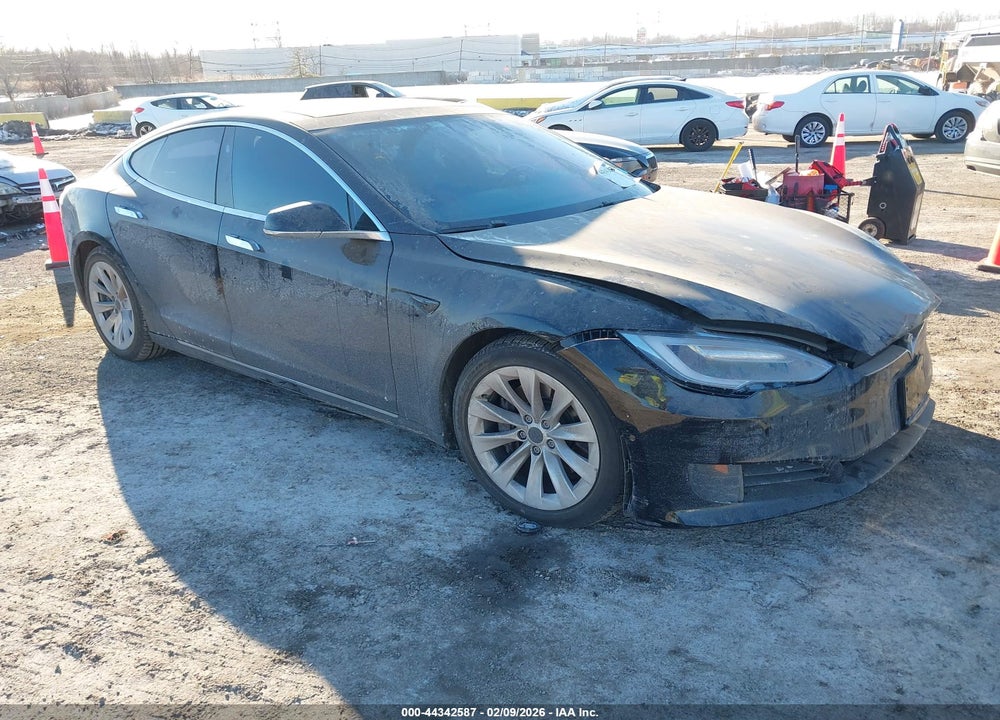 2016 TESLA MODEL S 60D/70D/75D/85D/90D VIN: 5YJSA1E27GF168591