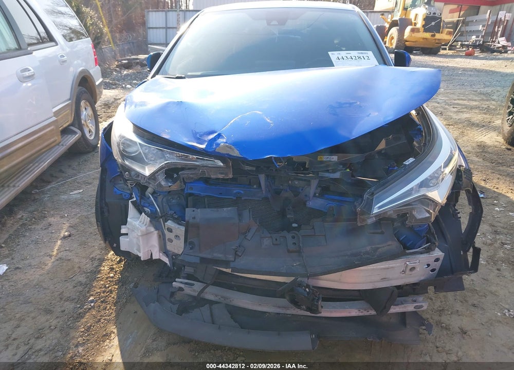 2018 TOYOTA C-HR XLE VIN: NMTKHMBX2JR021450
