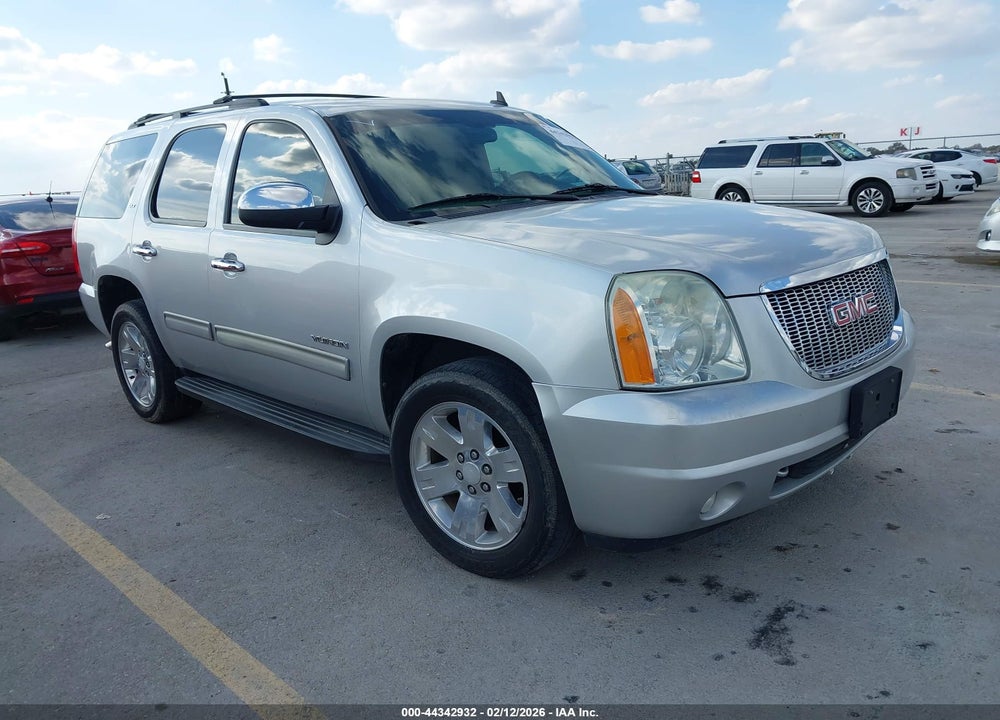 2010 GMC YUKON SLT VIN: 1GKUCCE04AR125149