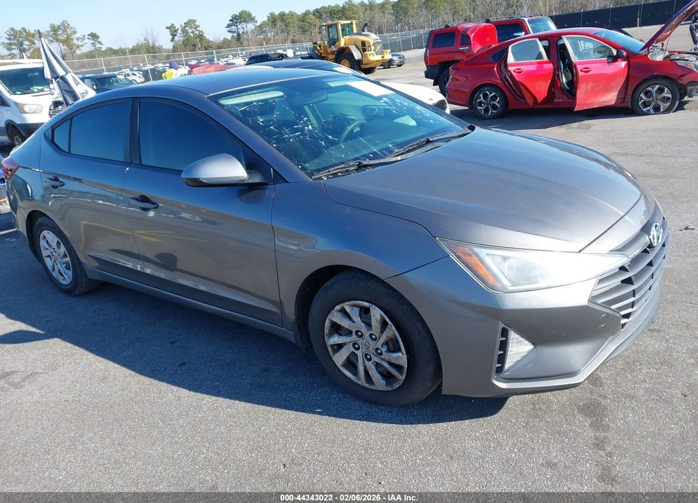 2019 HYUNDAI ELANTRA SE VIN: KMHD74LF4KU868675