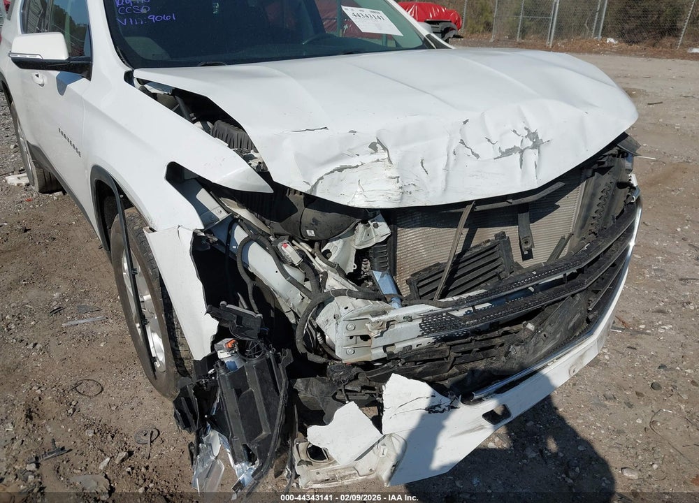 2018 CHEVROLET TRAVERSE 1LT VIN: 1GNEVGKW2JJ189061