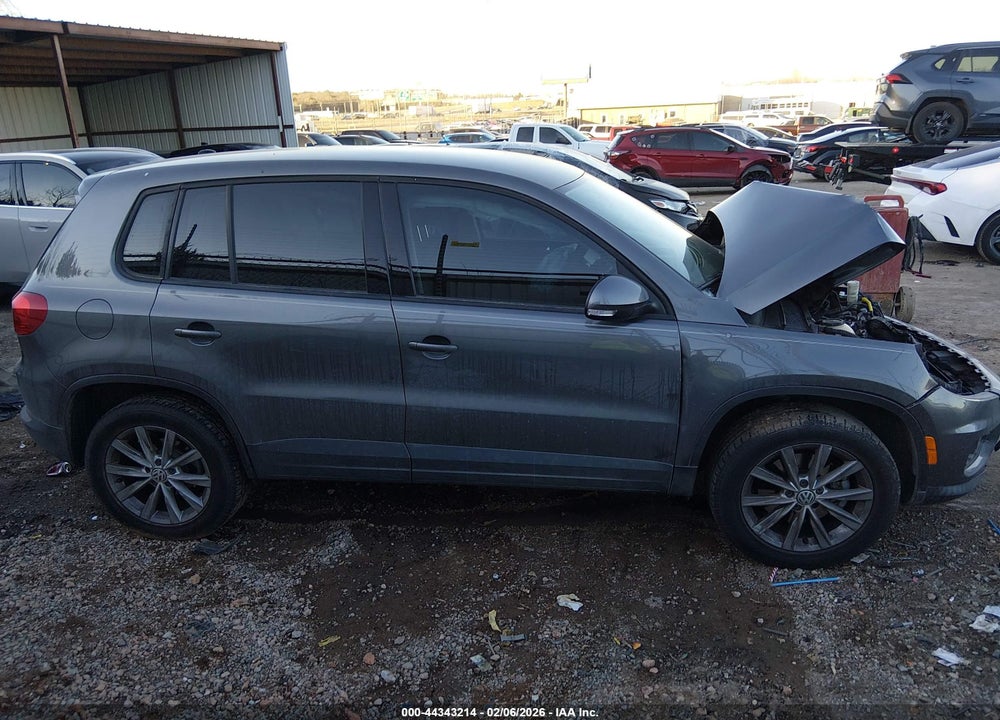 2017 VOLKSWAGEN TIGUAN 2.0T/2.0T S VIN: WVGAV7AX6HK049256