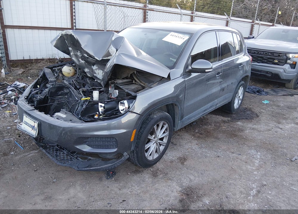 2017 VOLKSWAGEN TIGUAN 2.0T/2.0T S VIN: WVGAV7AX6HK049256