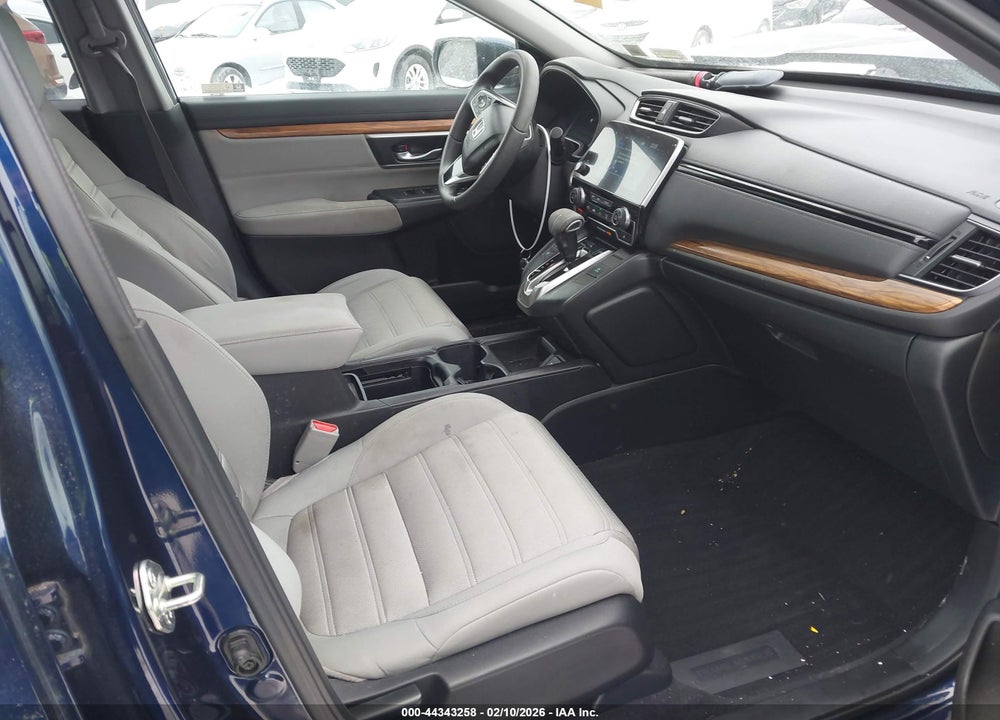 2018 HONDA CR-V EX VIN: 7FARW2H52JE087263