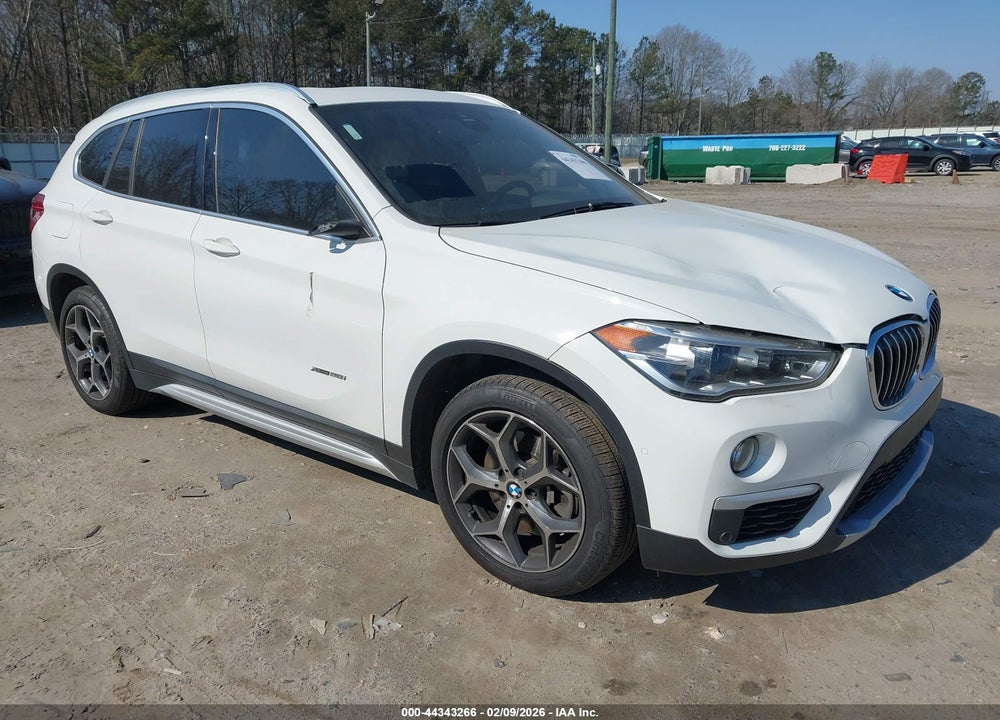 2017 BMW X1 XDRIVE28I VIN: WBXHT3Z37H4A55824