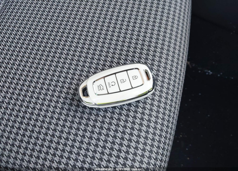 2020 HYUNDAI KONA SEL PLUS VIN: KM8K62AA8LU538240