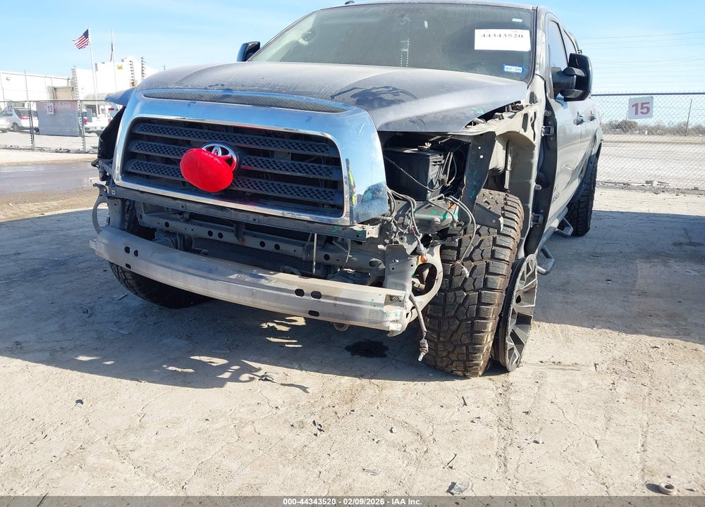 2012 TOYOTA TUNDRA GRADE 5.7L V8 VIN: 5TFEY5F18CX127151