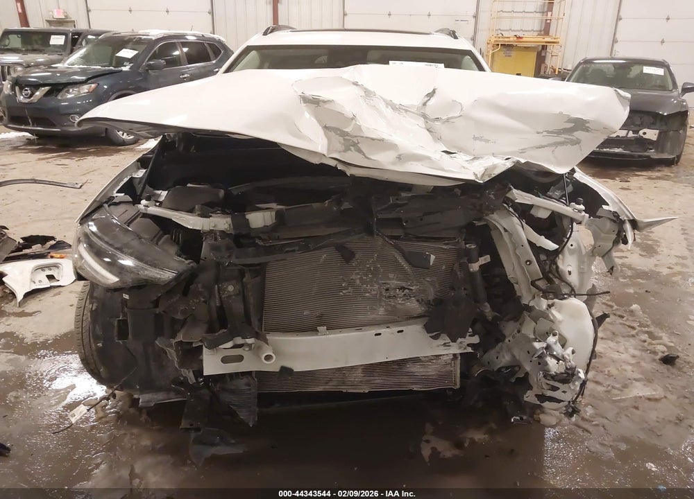 2022 BUICK ENVISION FWD ESSENCE VIN: LRBFZNR47ND163715
