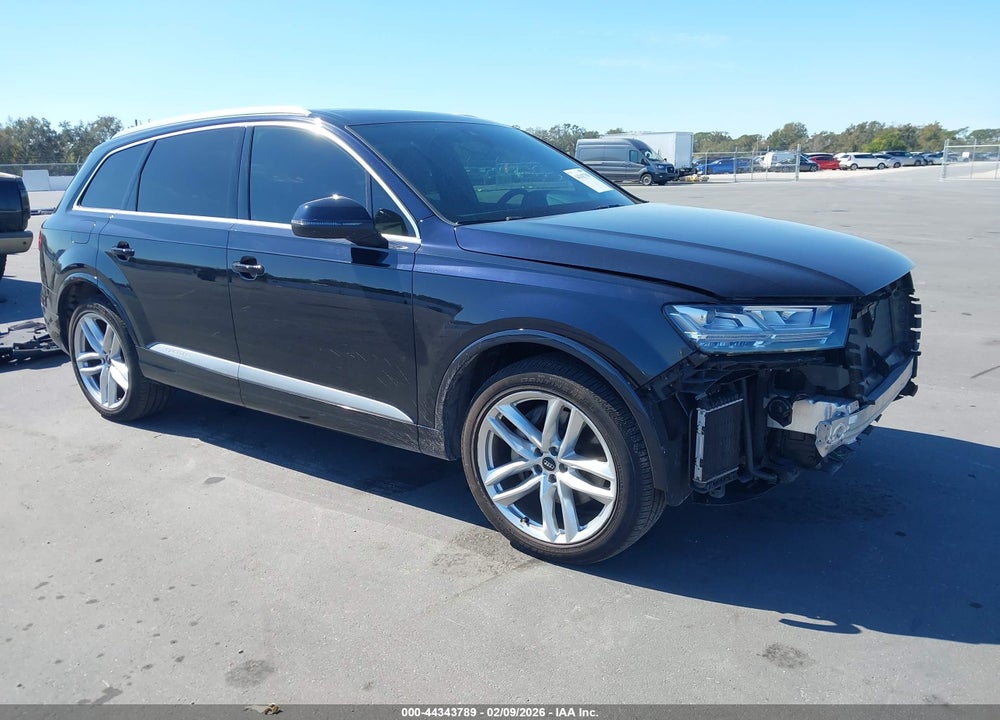 2017 AUDI Q7 3.0T PREMIUM VIN: WA1VAAF75HD026489