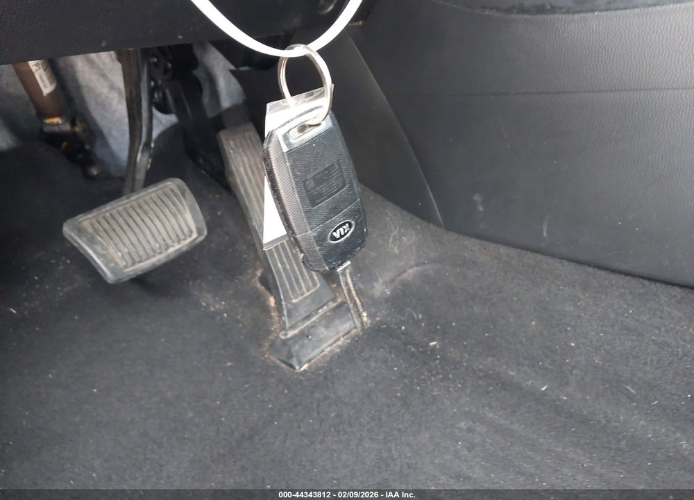 2018 KIA SOUL BASE VIN: KNDJN2A27J7519430