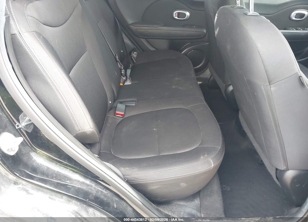 2018 KIA SOUL BASE VIN: KNDJN2A27J7519430