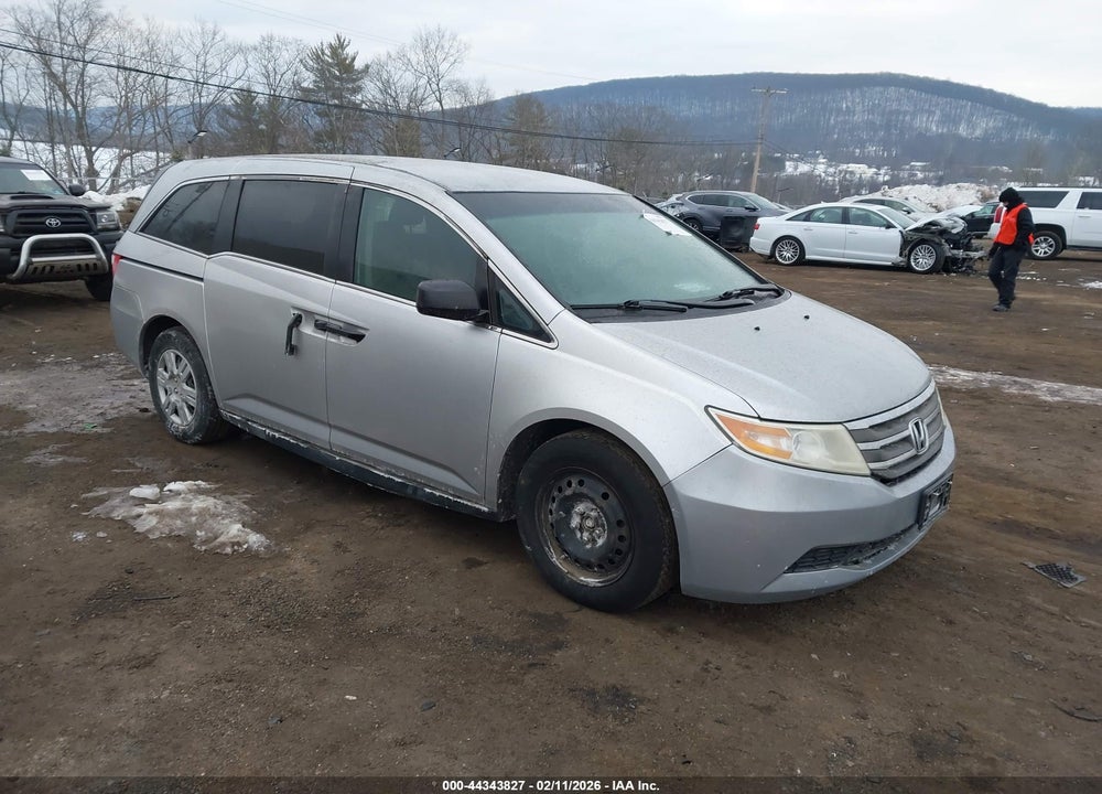 2013 HONDA ODYSSEY LX VIN: 5FNRL5H26DB052970
