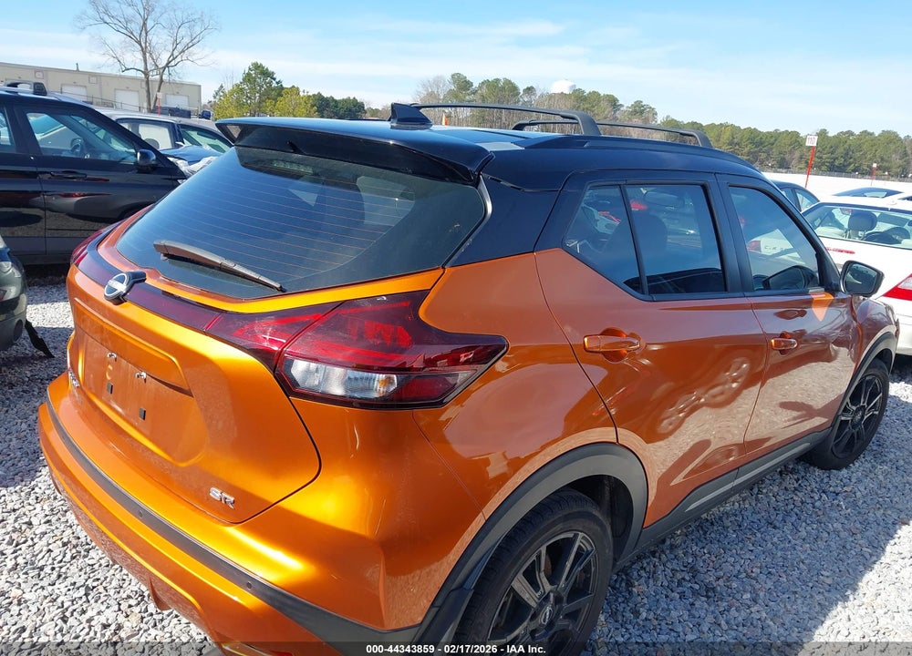 2022 NISSAN KICKS SR XTRONIC CVT VIN: 3N1CP5DV5NL501605
