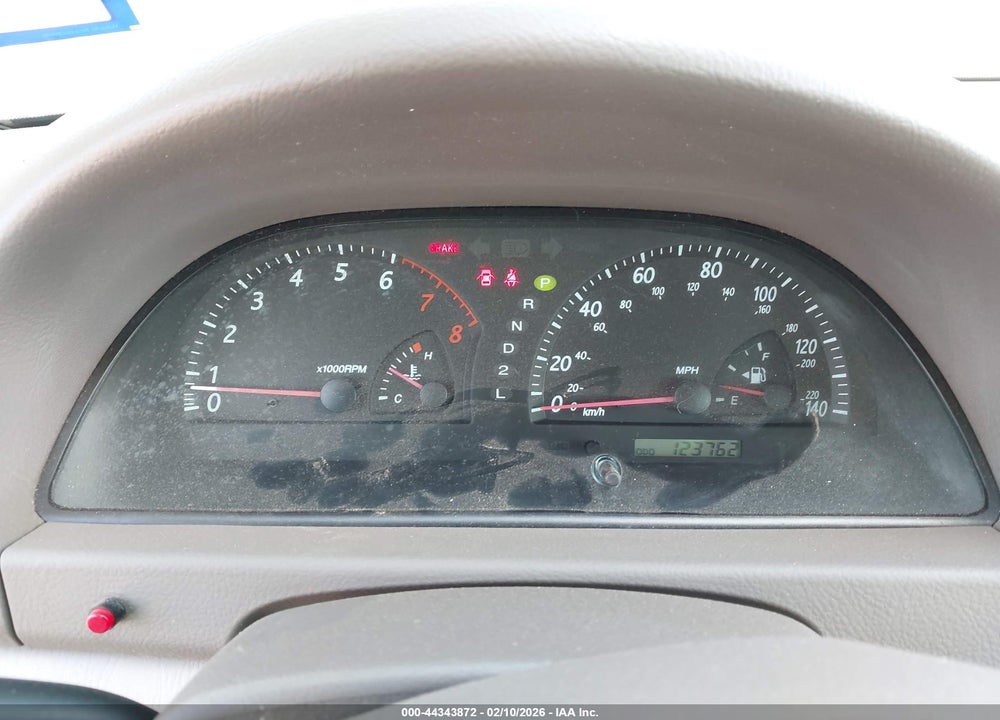 2004 TOYOTA CAMRY LE VIN: 4T1BE32K74U908126