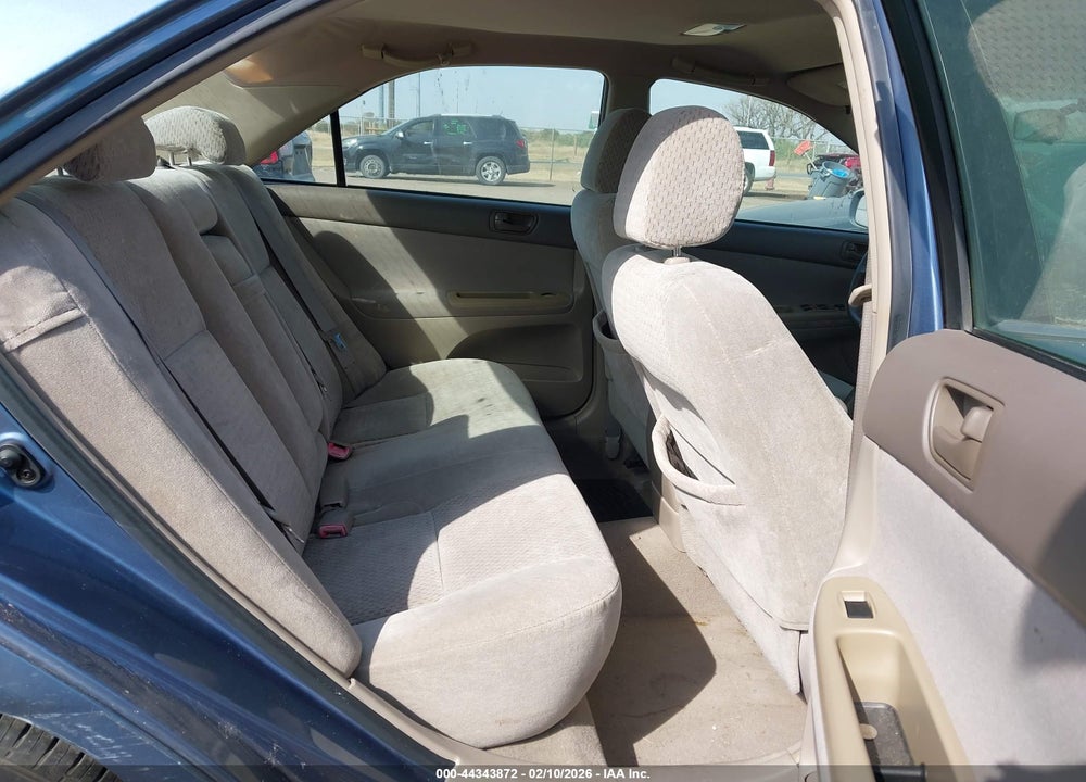 2004 TOYOTA CAMRY LE VIN: 4T1BE32K74U908126