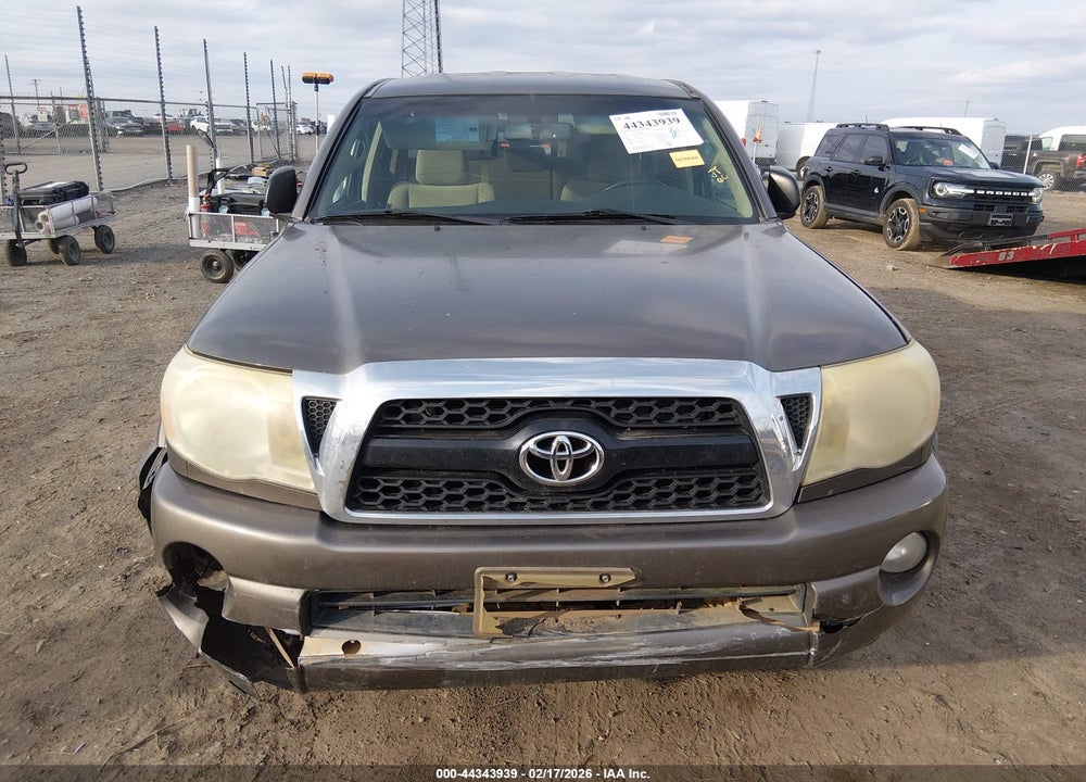 2011 TOYOTA TACOMA PRERUNNER V6 VIN: 5TFJU4GN4BX011983