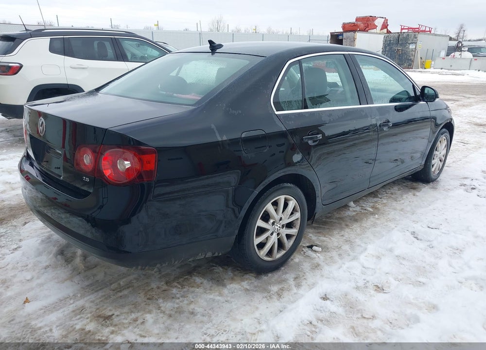 2010 VOLKSWAGEN JETTA SE VIN: 3VWRX7AJ2AM059937
