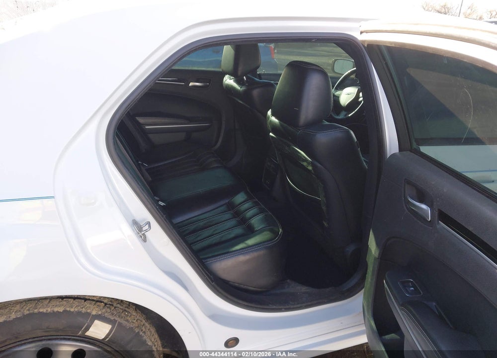 2019 CHRYSLER 300 300S AWD VIN: 2C3CCAGG9KH648534