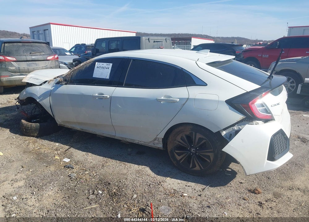 2019 HONDA CIVIC EX VIN: SHHFK7H62KU408962