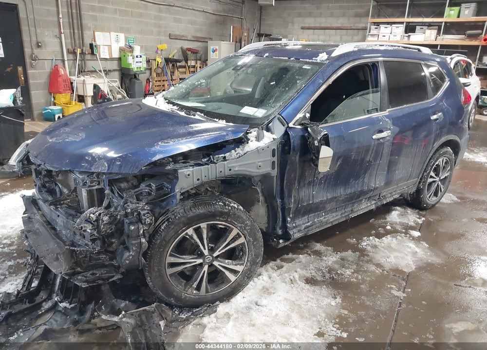 2019 NISSAN ROGUE SV VIN: JN8AT2MV9KW401631