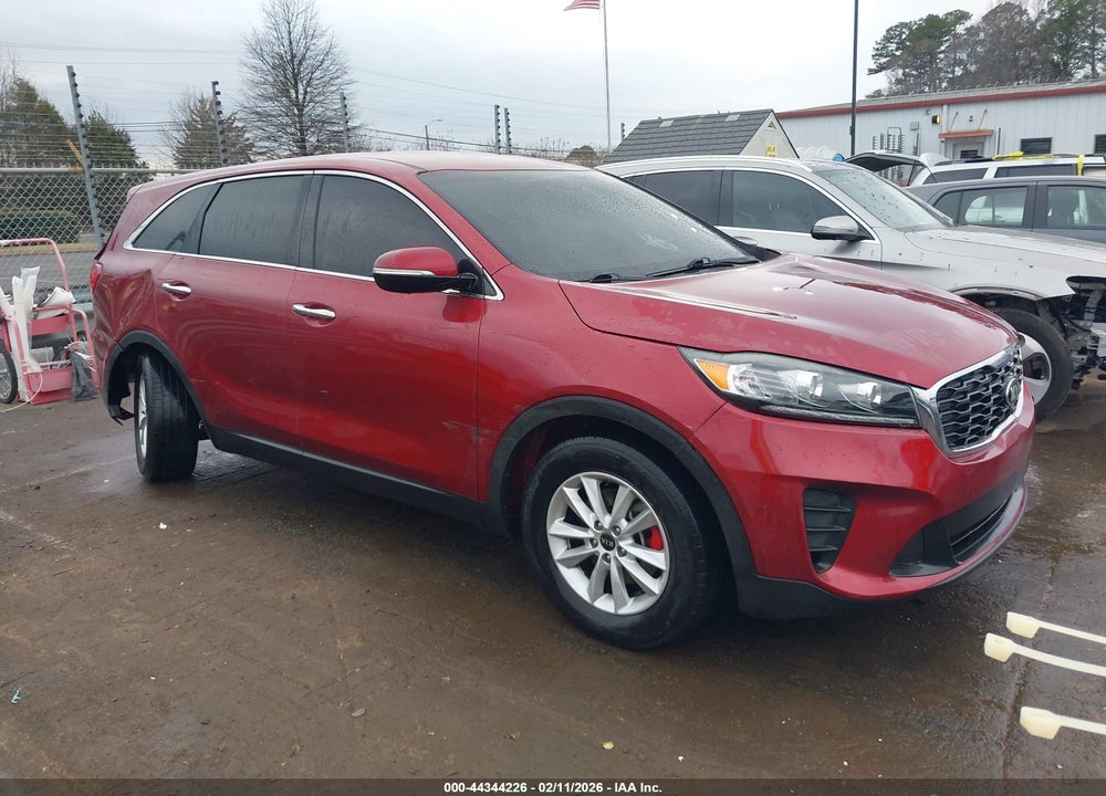 2020 KIA SORENTO 3.3L LX VIN: 5XYPG4A51LG613142