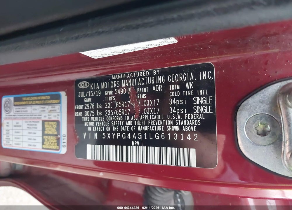 2020 KIA SORENTO 3.3L LX VIN: 5XYPG4A51LG613142