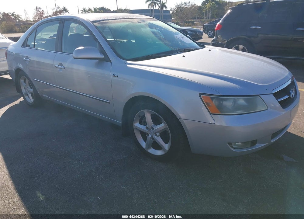 2007 HYUNDAI SONATA LIMITED/SE V6 VIN: 5NPEU46F67H266889