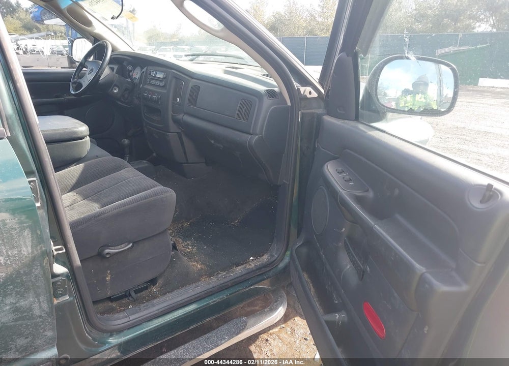 2002 DODGE RAM 1500 ST VIN: 3D7HU18N32G158284