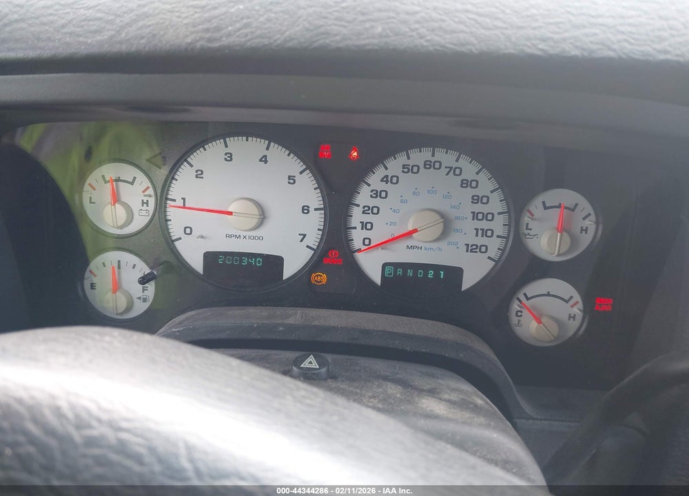 2002 DODGE RAM 1500 ST VIN: 3D7HU18N32G158284