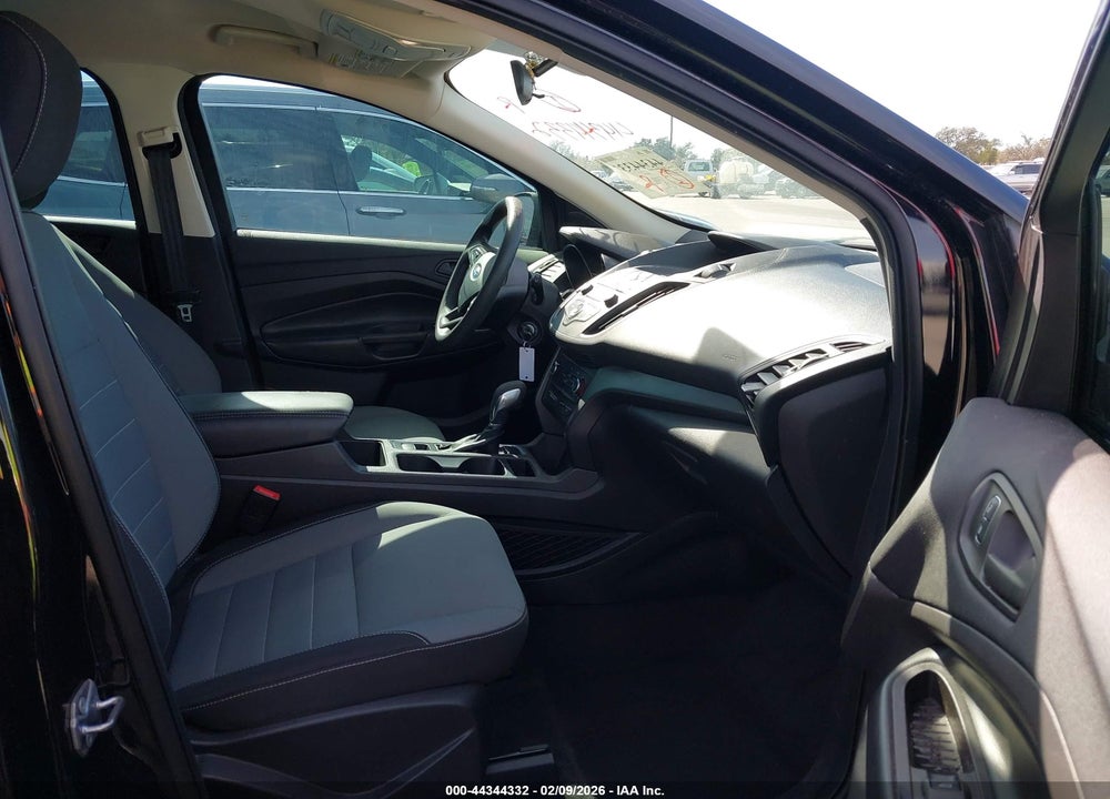 2019 FORD ESCAPE S VIN: 1FMCU0F7XKUA17580