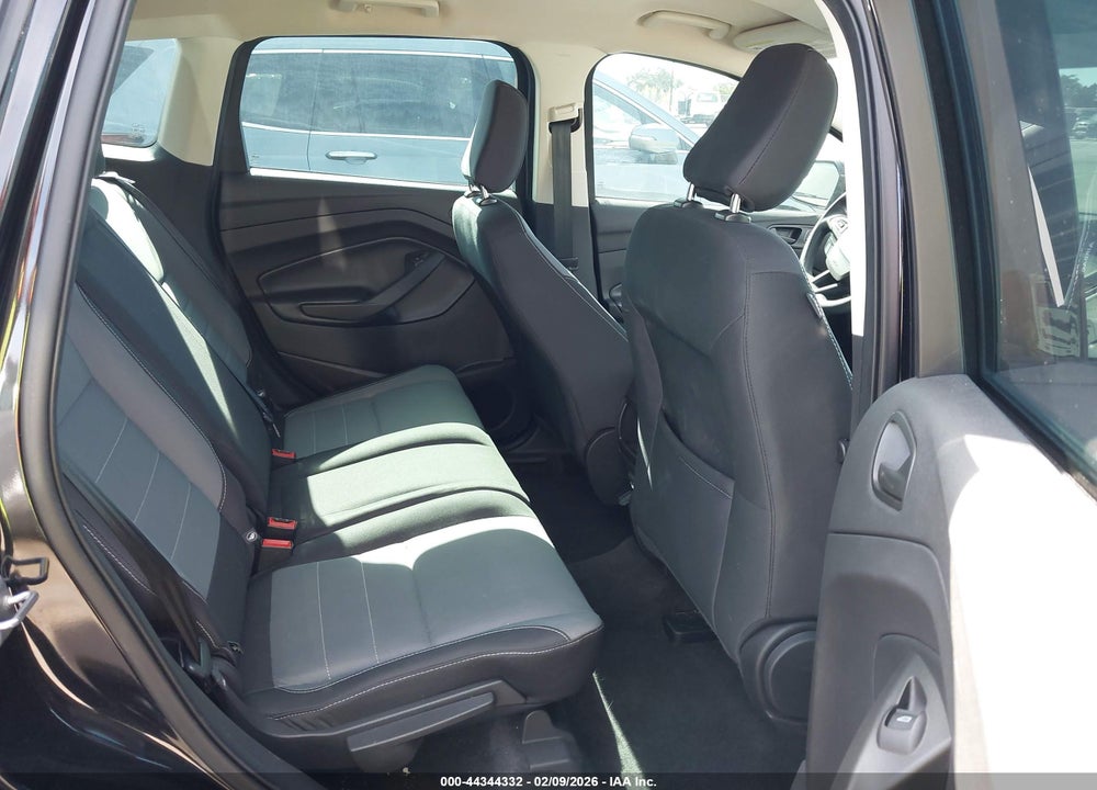 2019 FORD ESCAPE S VIN: 1FMCU0F7XKUA17580