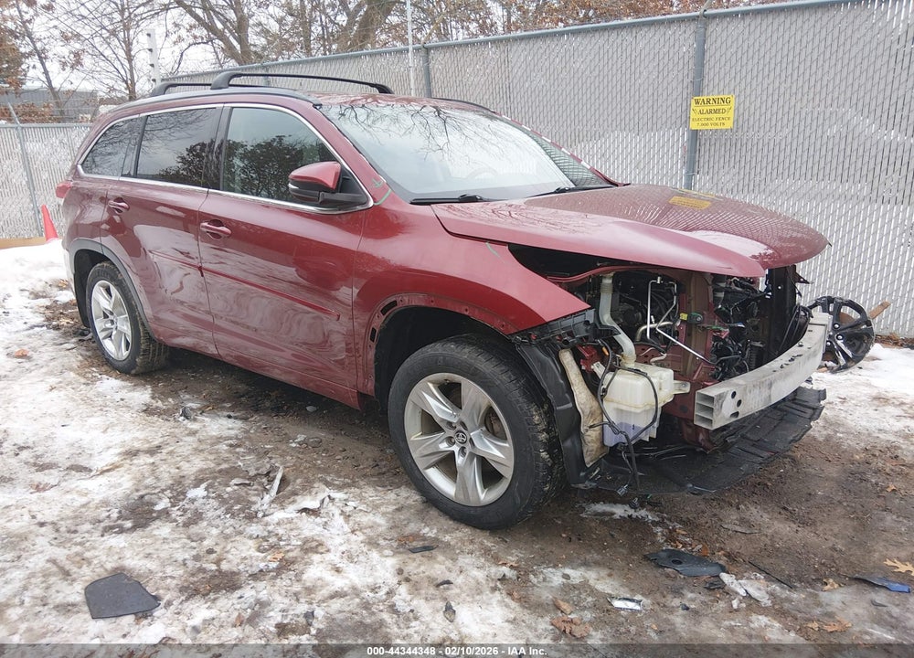 2017 TOYOTA HIGHLANDER SE VIN: 5TDJZRFH2HS421657