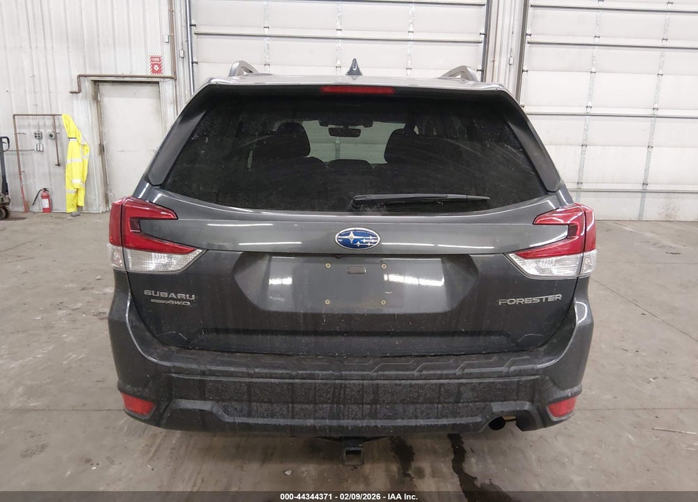 2020 SUBARU FORESTER PREMIUM VIN: JF2SKAJC2LH499800