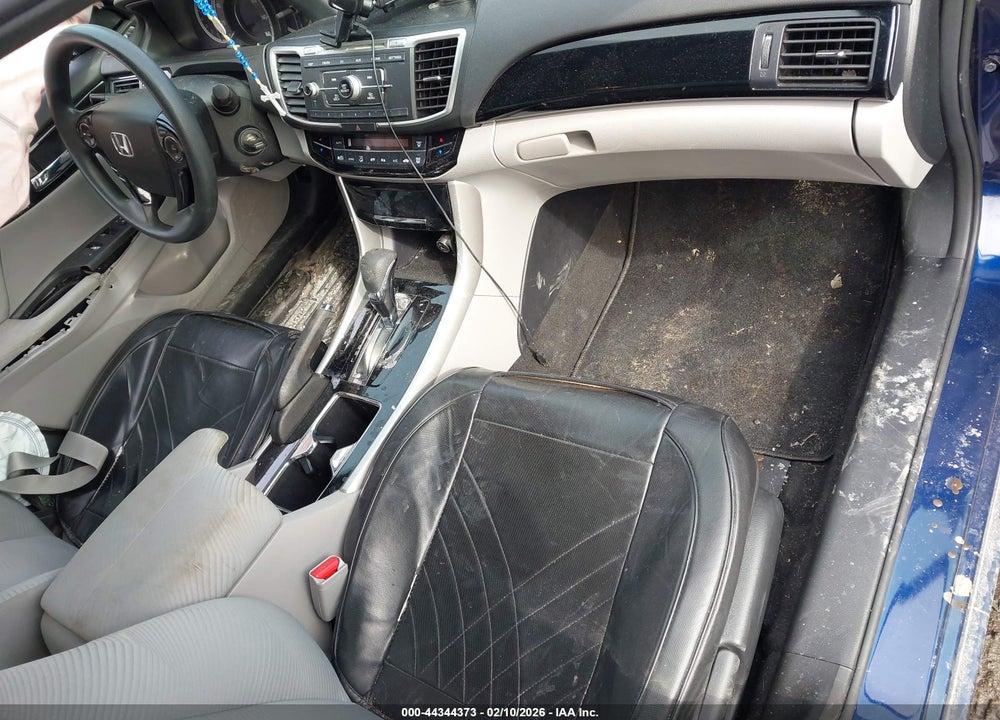 2017 HONDA ACCORD LX VIN: 1HGCR2F30HA213201
