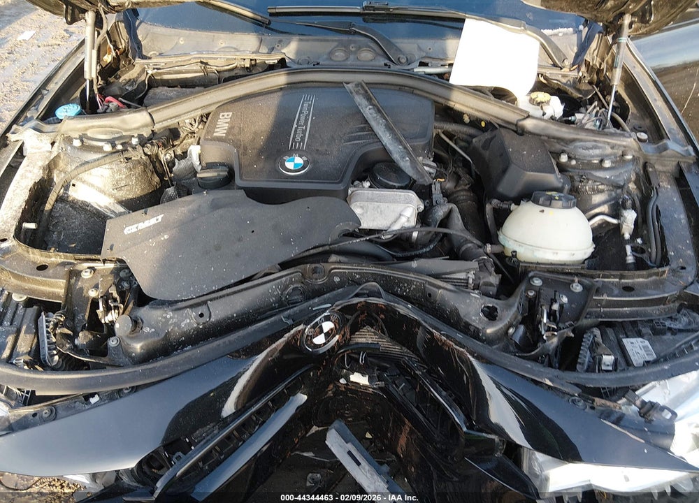 2018 BMW 320 XI VIN: WBA8E5G51JNU45660