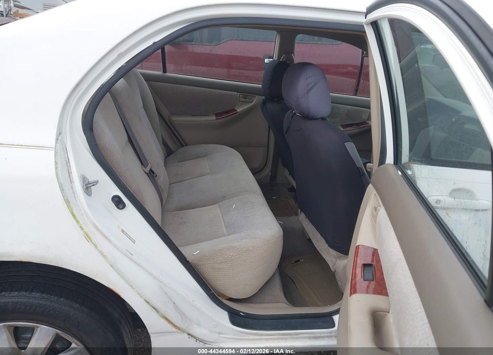 2004 TOYOTA COROLLA LE VIN: JTDBR32E242024593